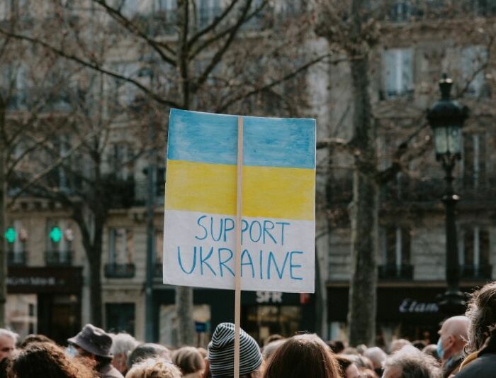 Vuosi sotaa: Ukrainan osuustoimintaliike kestää, mutta toivoo lisää tukea
