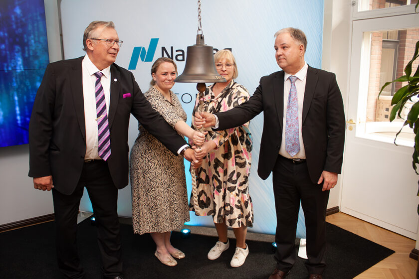 Trading of Pohjanmaan Arvo Investment Cooperative shares commenced on the First North marketplace on June 20th. Pictured are the Chairman of the Cooperative's Supervisory Board, Tuomo Tamminen, Investment Director Kati Peltomaa, Chairwoman of the Board Marjo Kolehmainen, and CEO Jari Pirinen.